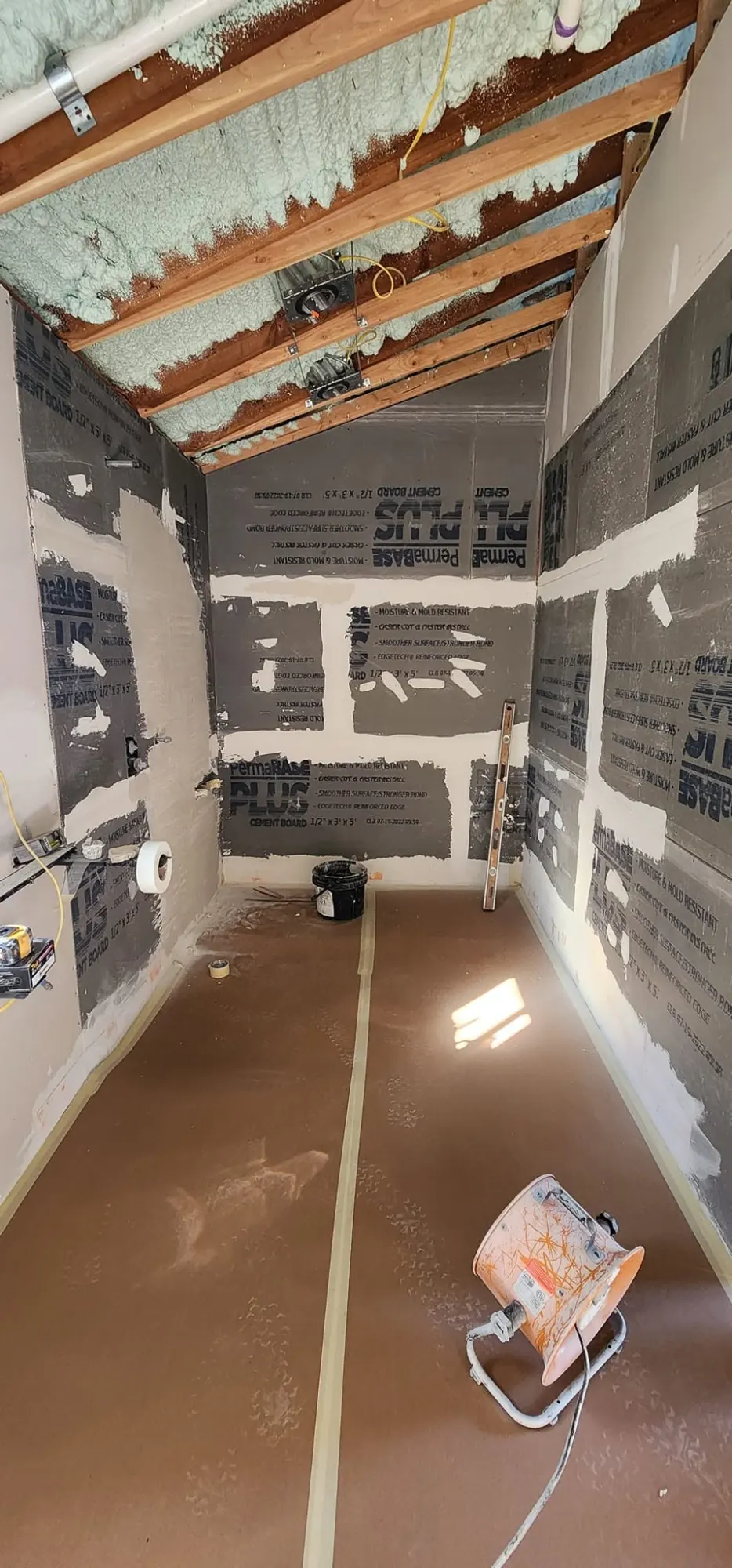 Bathroom substrate preparation before waterproofing and tile